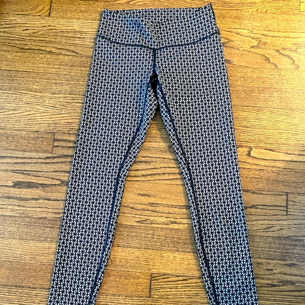 Lululemon leggings, no tag
